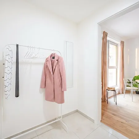 Stylish For 5 - Workspace - Center Appartement